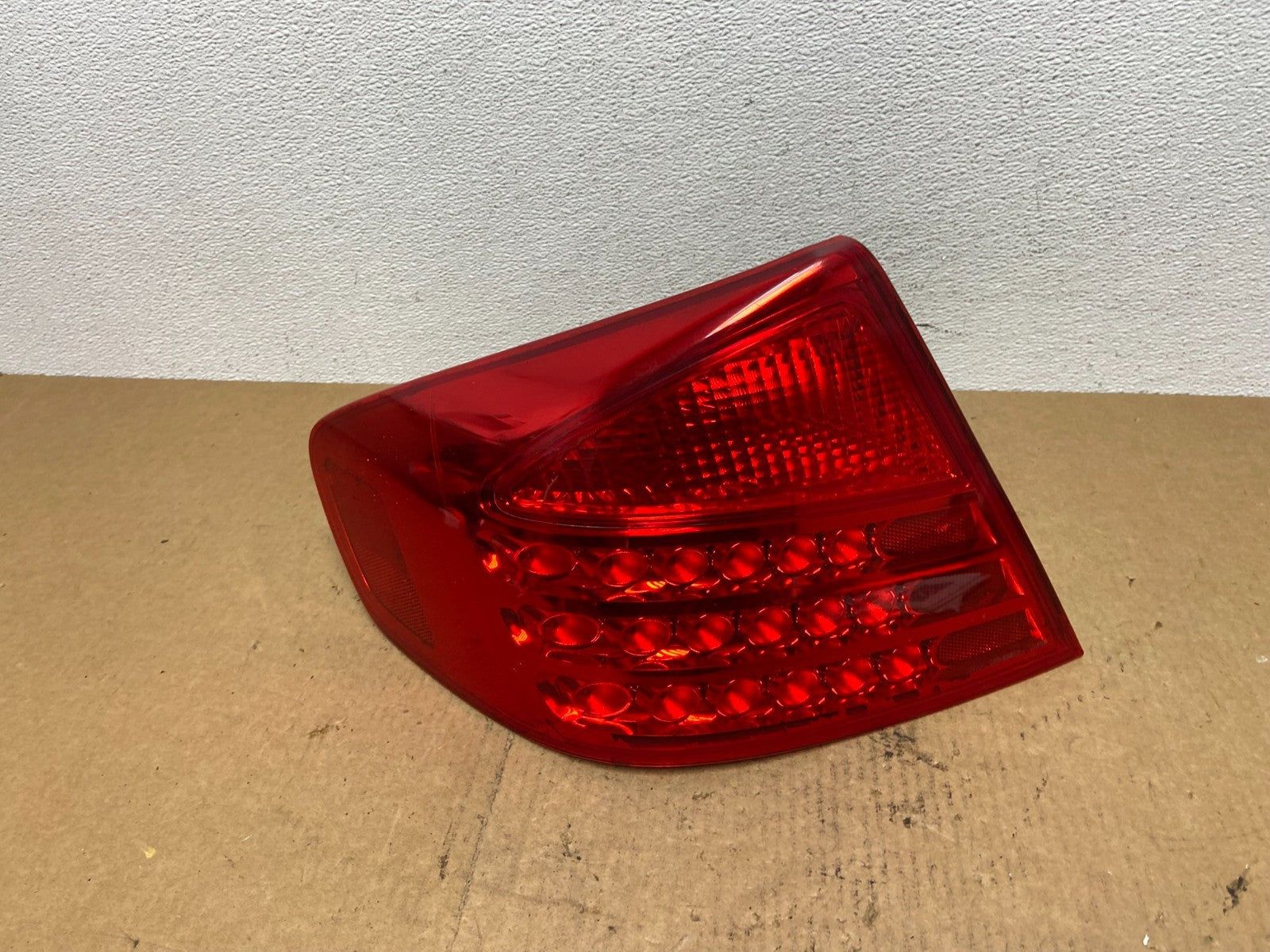 2003-2004 Infiniti G35 Left Driver Lh Side Tail Light Oem AC3153 DW0