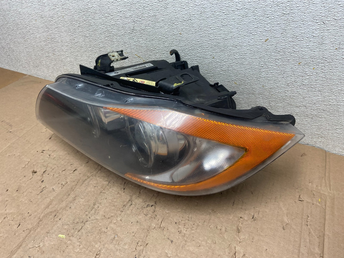 2006 to 2008 BMW 3 Series Left Driver LH AFS Xenon HID OEM Headlight R3178 DW1