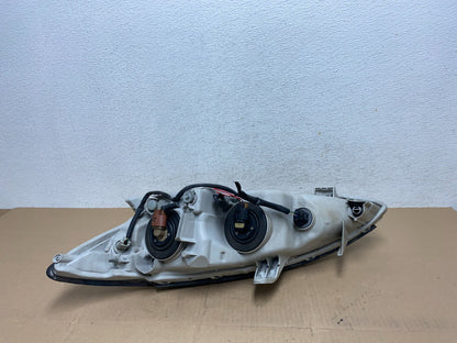 2005 to 2006 Toyota Camry Right Passenger RH Halogen Headlight AE6659 DW4