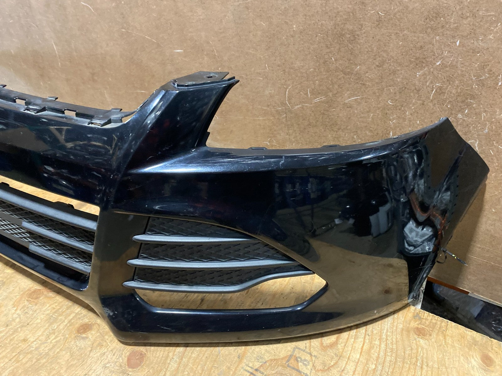 2013 to 2016 Ford Escape Front Bumper Cover X9757 PS4