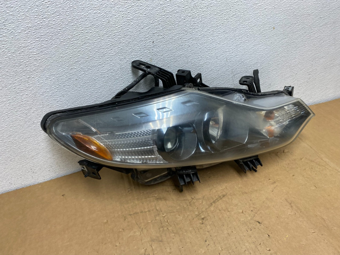 2011 to 2014 Nissan Murano Headlight Right Passenger Rh Halogen AC8557 DW2