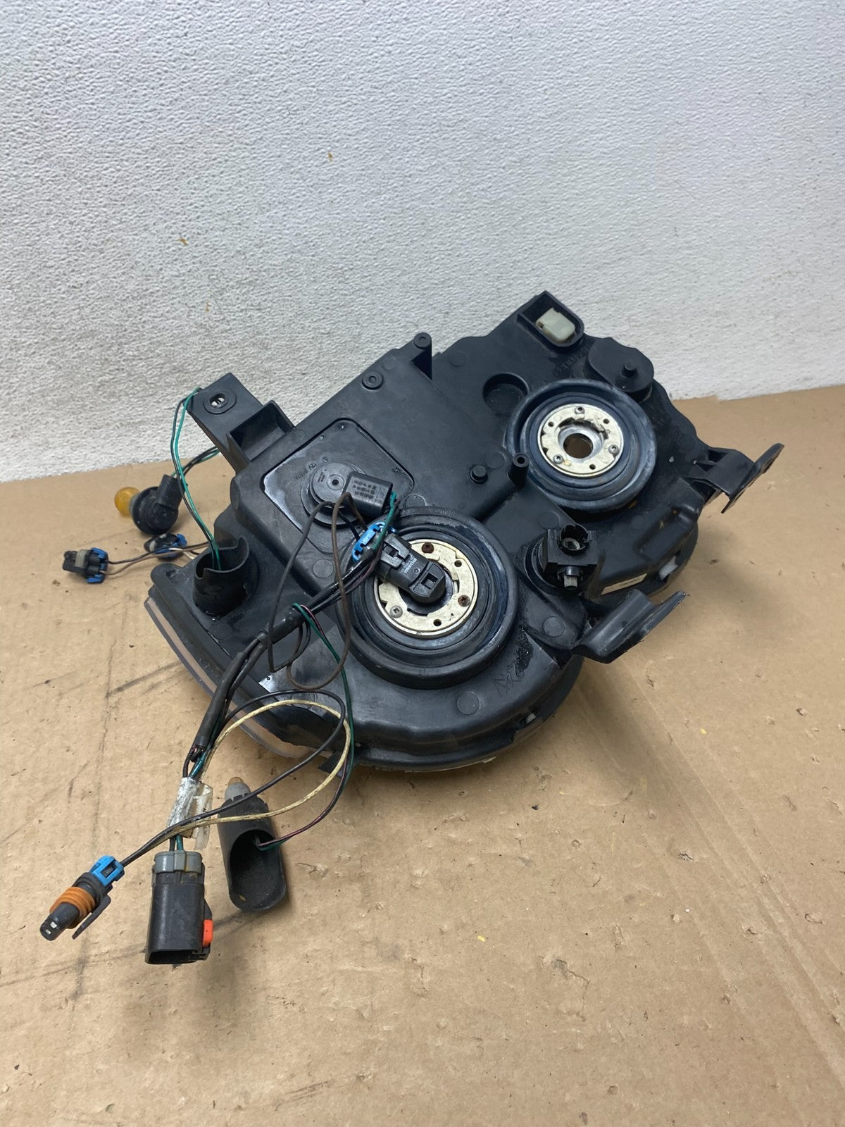 2005-2007 Jeep Grand Cherokee Right Passenger RH Halogen Headlight AG4821 DW5