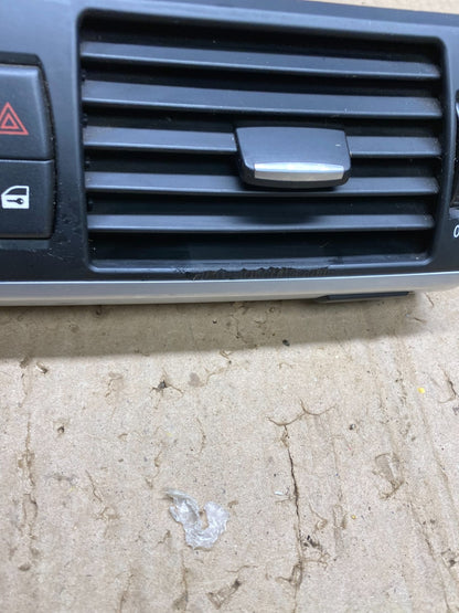 2007 to 2013 BMW X5 X6 Center Console Dash Air Vent OEM V7953 DG1