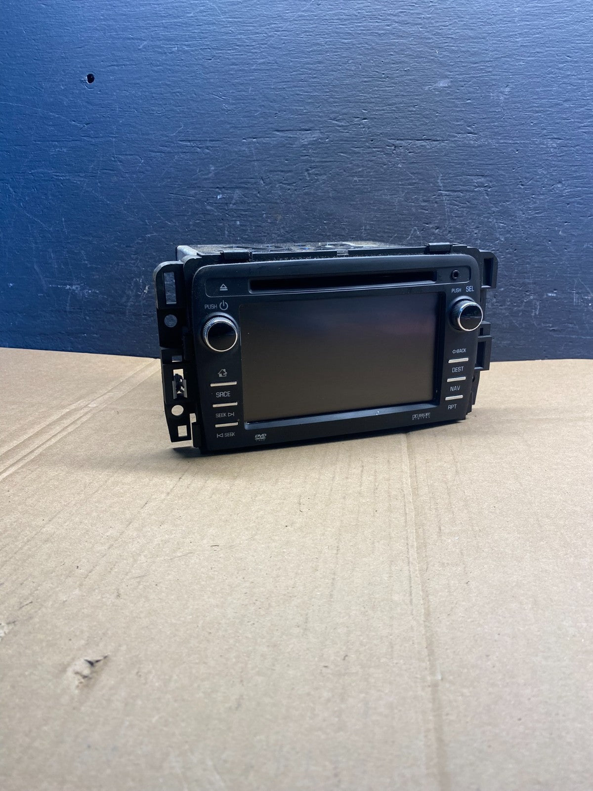 2013 2014 GMC Acadia Radio Display Screen AM/FM AUX AD1671 DG0