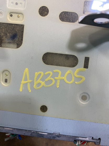 2002 to 2003  Lexus ES330 Es300 Radio Screen Receiver CD Air Vent OEM  AB3705 DG7