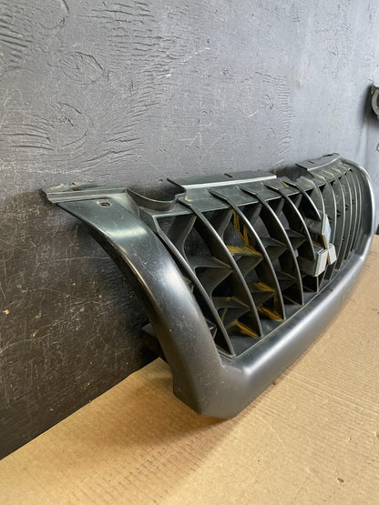 2000 2001 Mitsubishi Montero Front Upper Grill Grille af3781 DG2