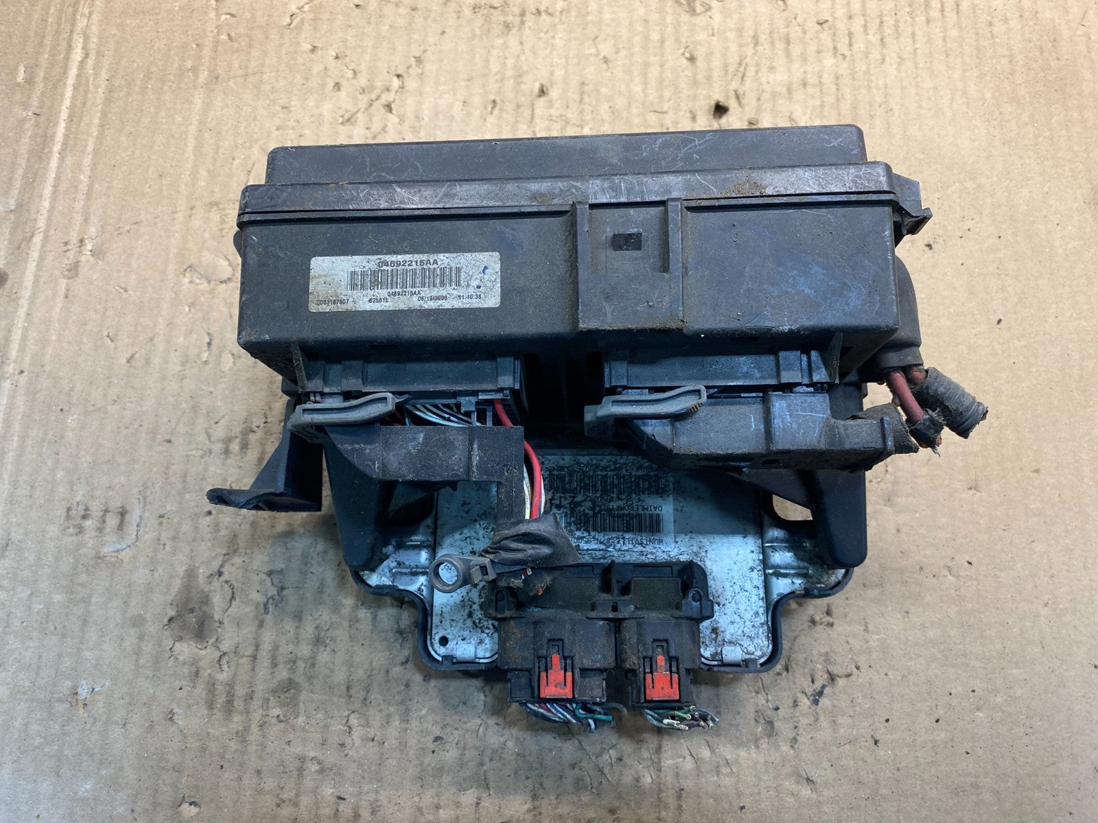 2009 Jeep Grand Cherokee Fuse Box Relay Panel Body Control Module BCM AE8054 DW0