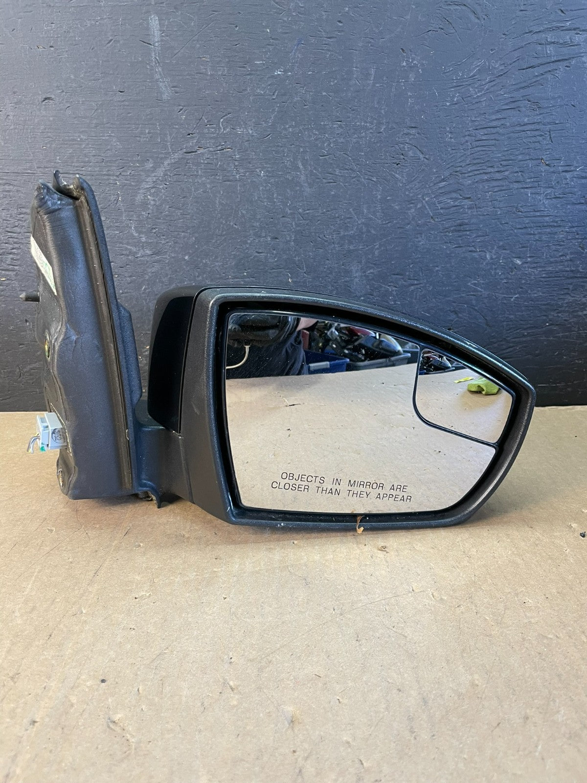 2013 - 2017 Ford Escape Right Passenger Power Door Mirror AD5636 DW7