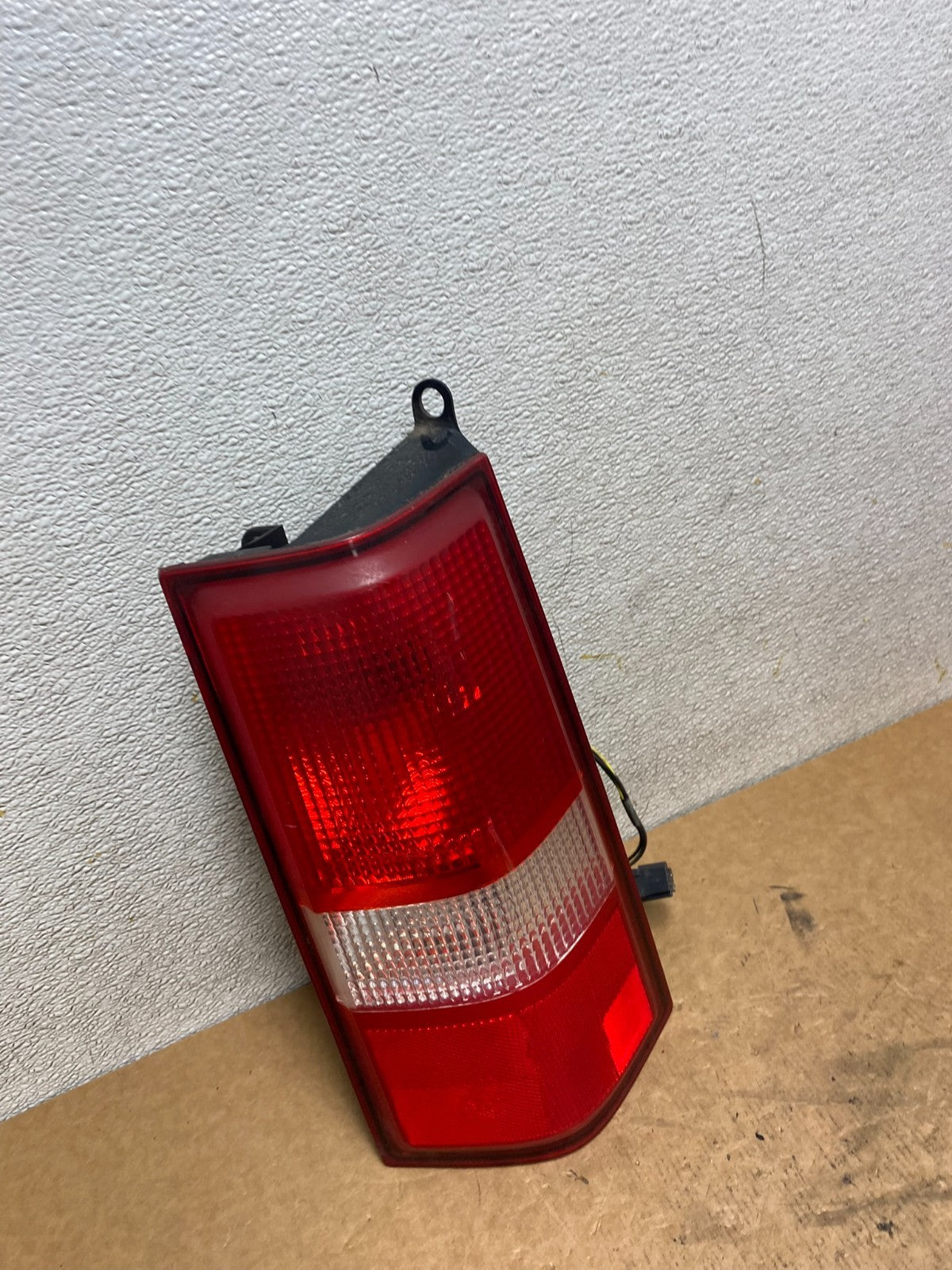2003 2017 Chevrolet Express 1500 2500 3500 Right Passenger Tail Light S6909 PS2