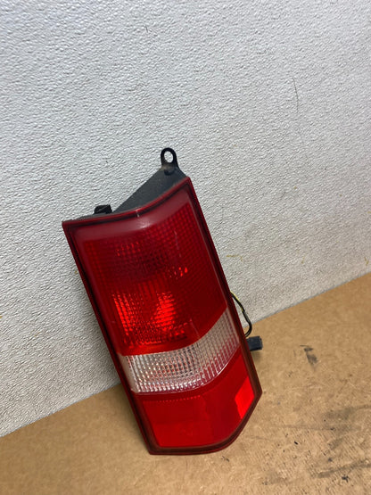 2003 2017 Chevrolet Express 1500 2500 3500 Right Passenger Tail Light S6909 PS2