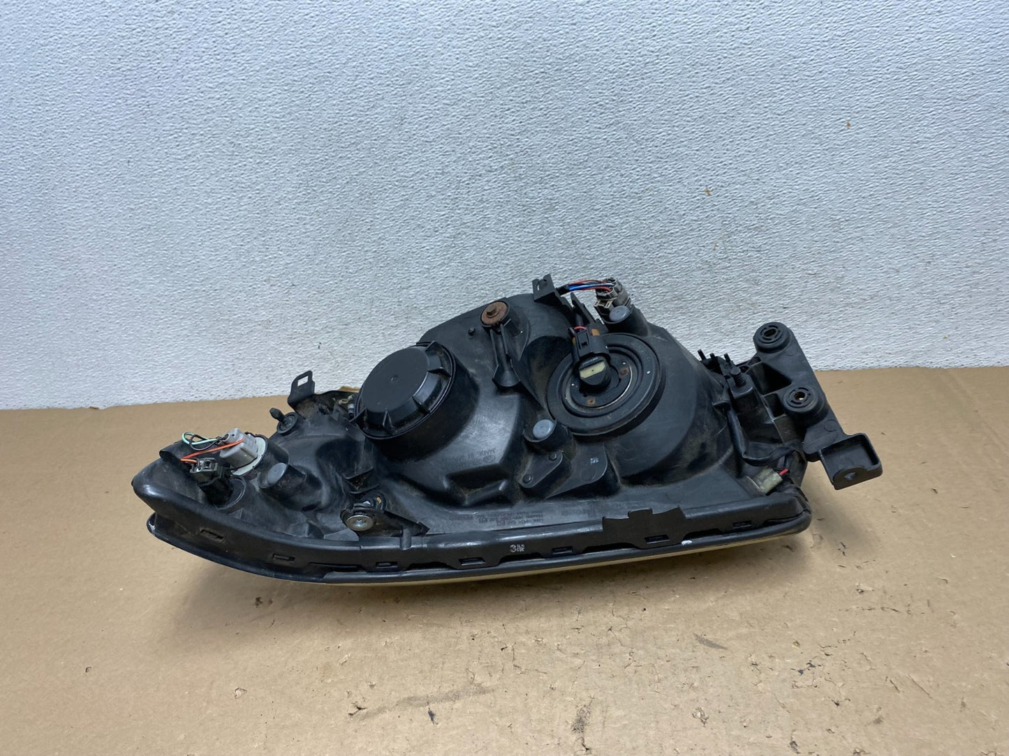 2006-2008 Subaru Forester Right Passenger Rh Headlight Halogen AG4405 DW6