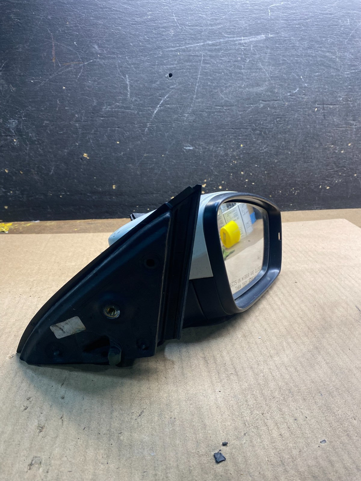 2011-2016 Volkswagen Jetta Sedan Right Passenger Side View Door Mirror Z5437 MS9