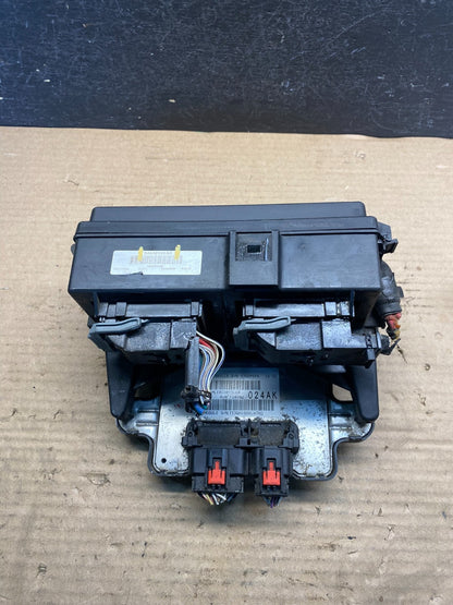 2006 Jeep Grand Cherokee Integrated Power Fuse Box 04692085ab ae0181 DG0
