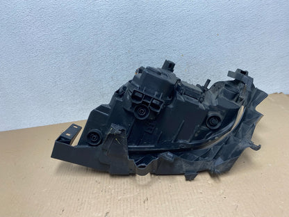 2009-2011 BMW 3 Series 328i 4/D Sedan Headlight Halogen Right Passenger AE72649