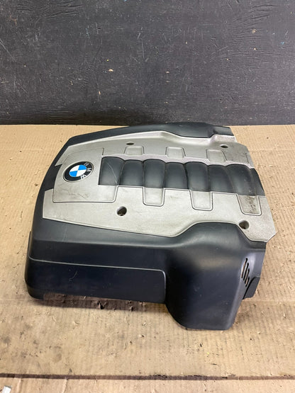 2006 to 2010 BMW 550i 650i 750i Plastic Engine Cover Shield i7805 DG2