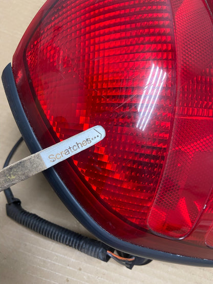 2003 - 2011 Ford Crown Victoria Left Driver Lh Side Tail Light AG8891 DW3