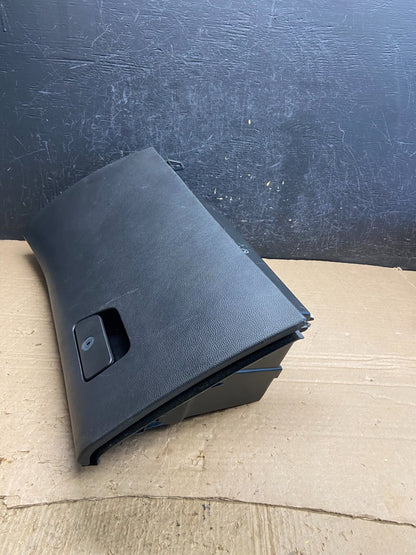 2013 to 2016 Ford Fusion Front Right Passenger Storage Glove Box AF2324 DG3