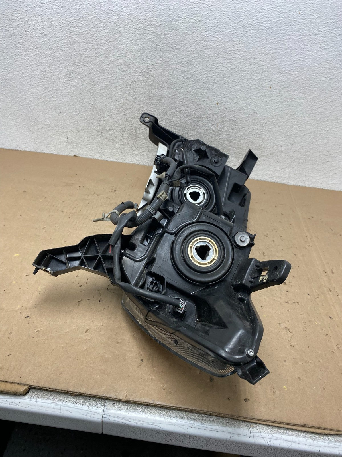 2017 - 2020 Nissan Pathfinder Right Passenger Side Headlight Halogen ag5604 DG6
