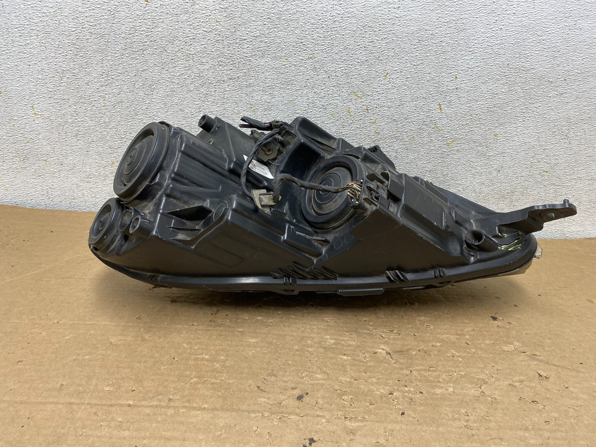 2018 - 2021 Ford Ecosport Right Passenger RH Halogen Headlight AH8995 DW6