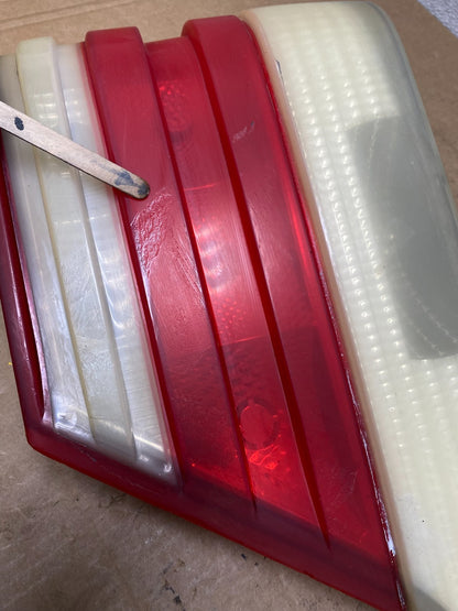 1998 to 1999 Mercedes-Benz W140 Right Passenger Side Rh Tail light OEM V4985 DG5