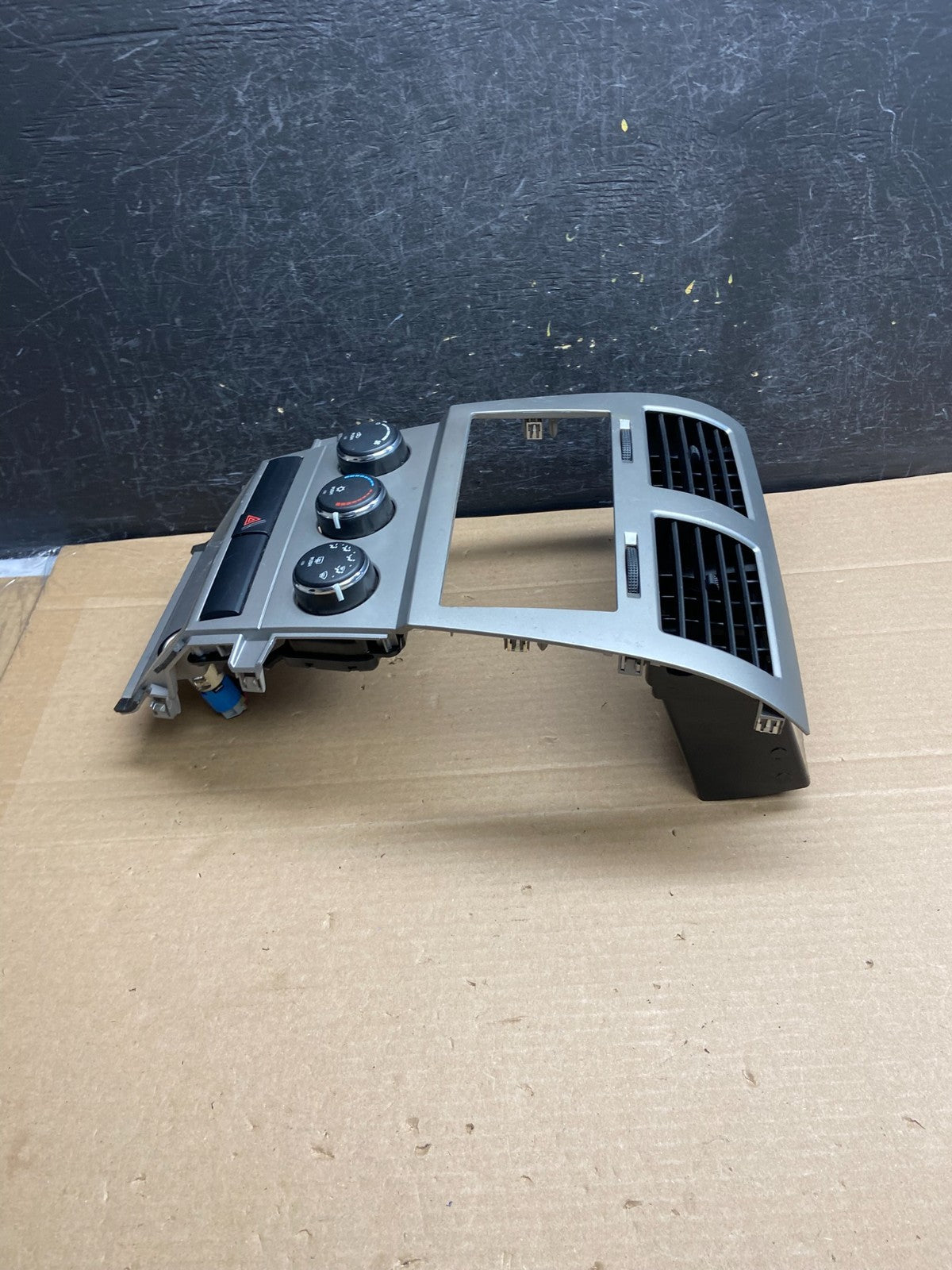 2008 2010 Dodge Avenger Center Dash A/C AC Climate Control Bezel Trim AG5120 DG3