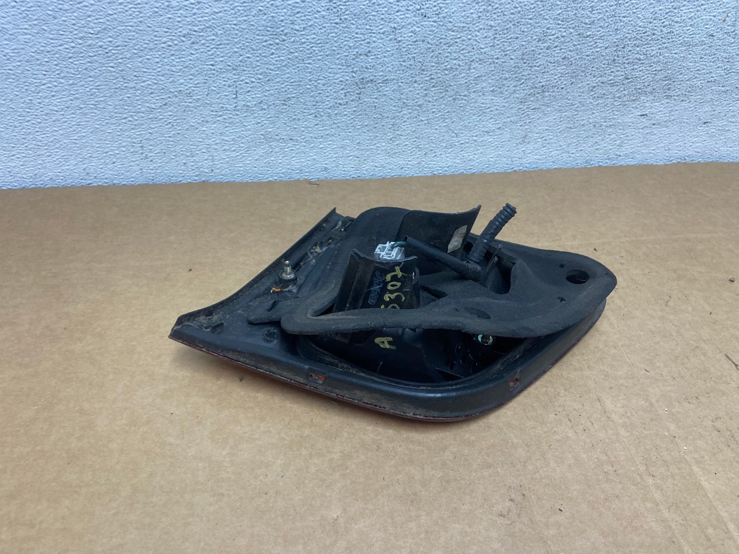 1999 2000 Honda Civic Sedan Left Driver LH Side Tail Light Inner AD5307 LK4