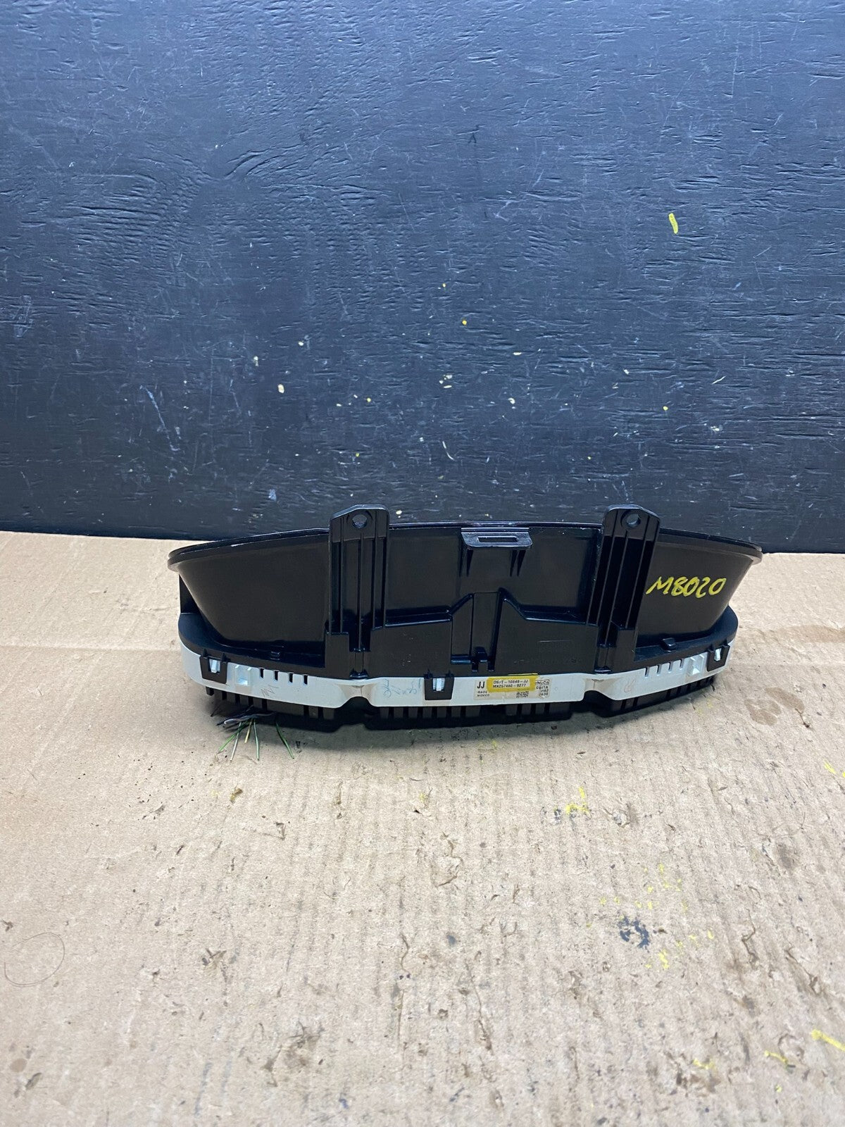 2013 to 2016 Ford Fusion Speedometer Gauge Cluster M8020 PS3