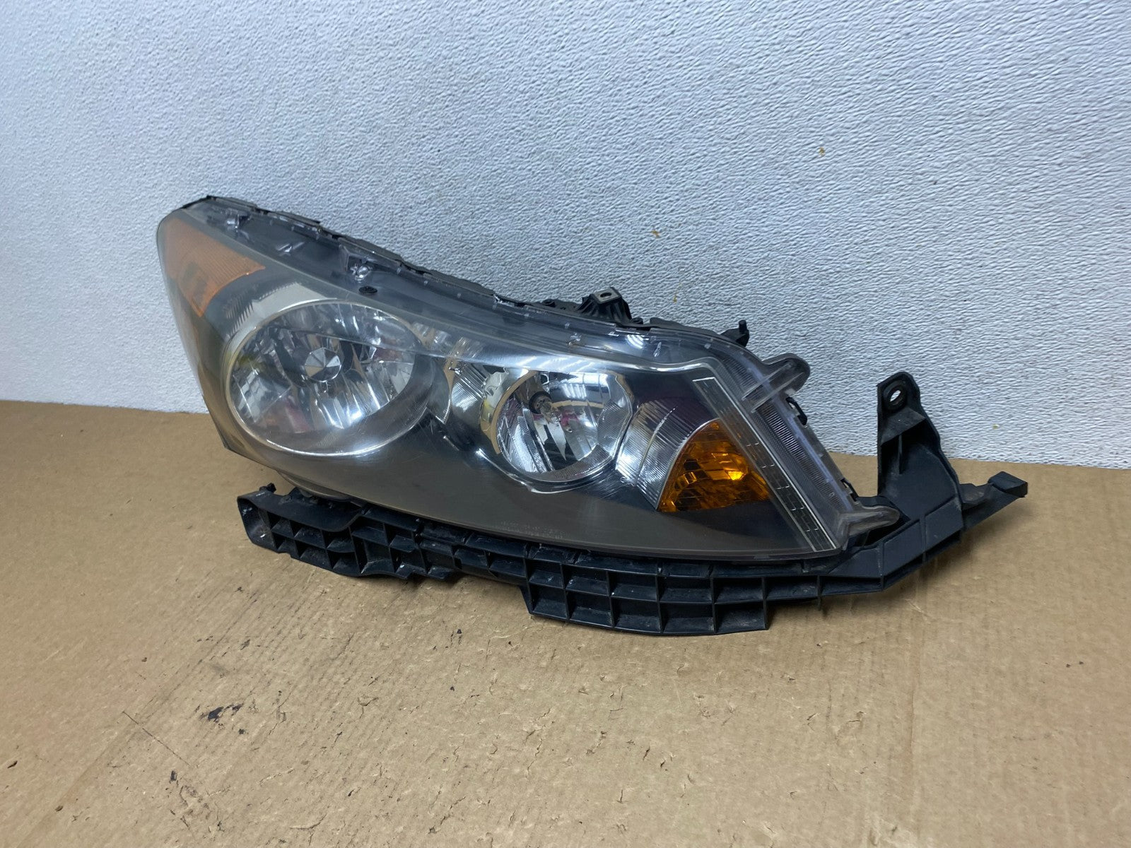 2008 to 2012 Honda Accord Sedan Right Passenger RH Headlight AF9871 DW1