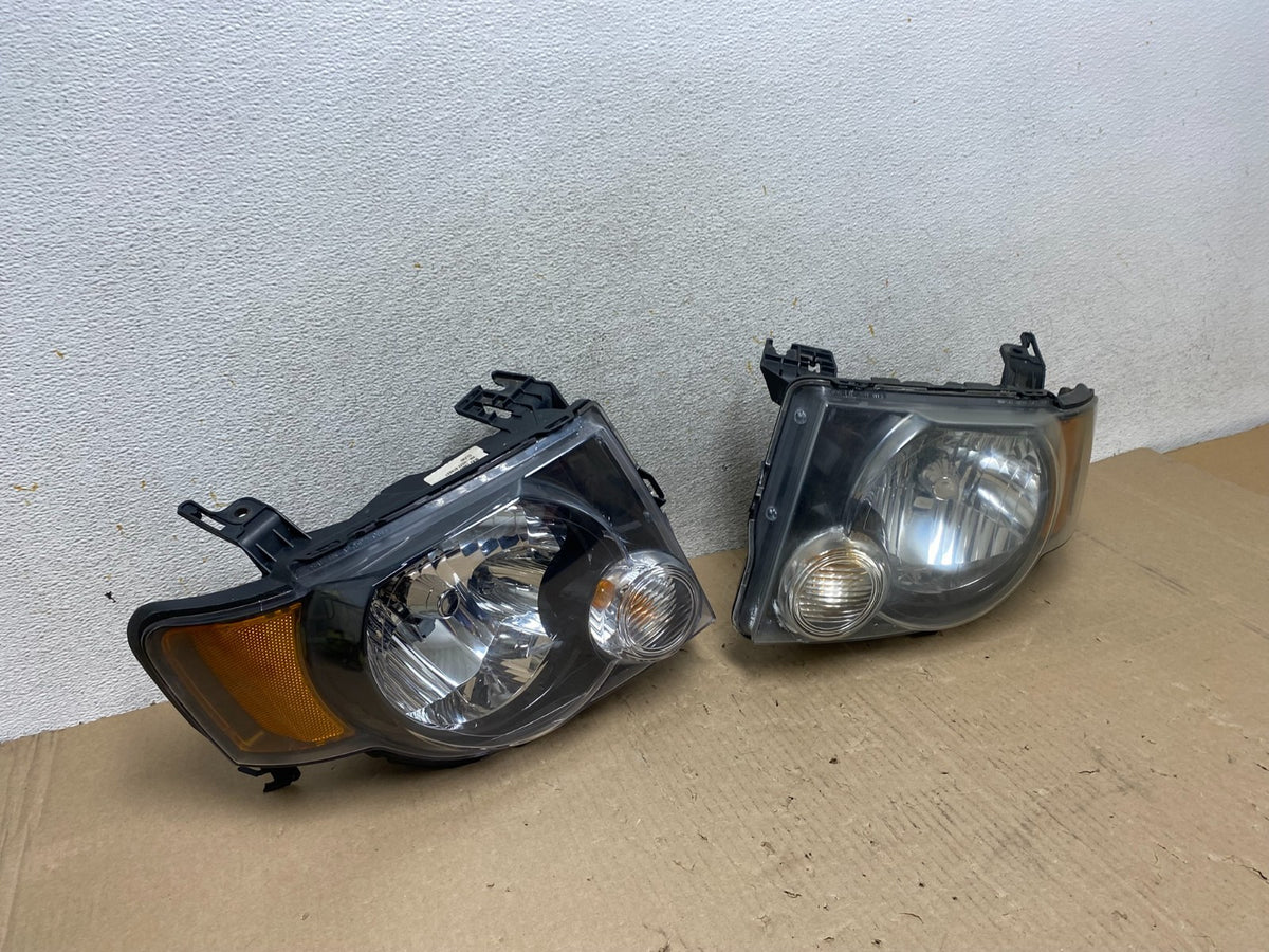 2008 to 2012 Ford Escape Headlights Left+Right Side Set Halogen AJ2101 DW2