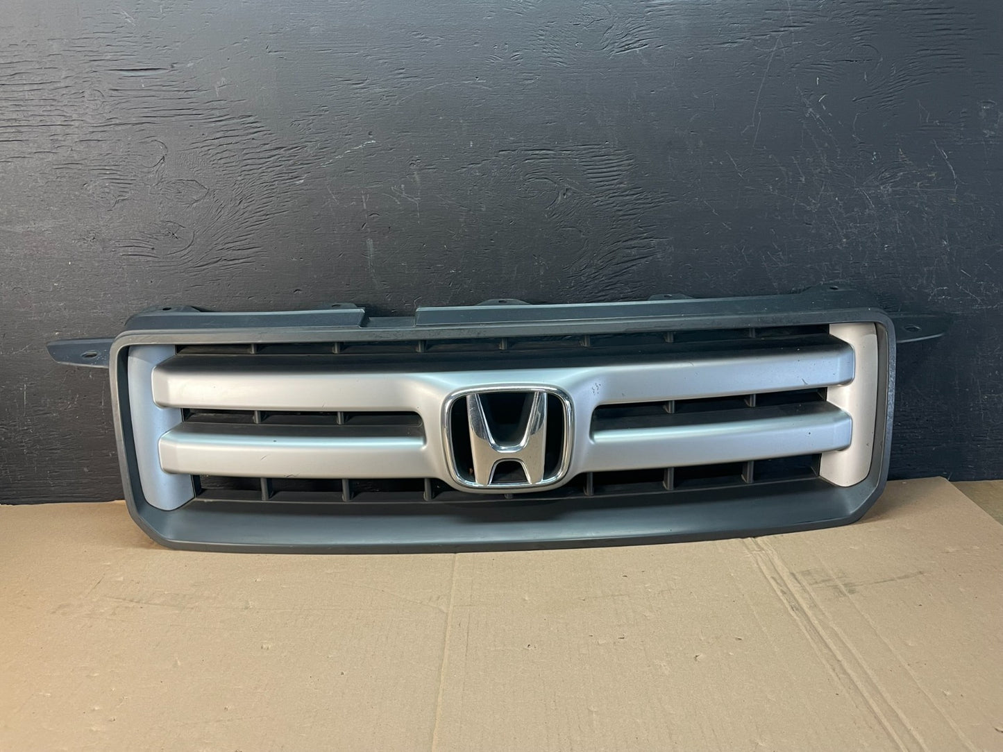 2006 to 2008 Honda Pilot Front Upper Grill Grille AD8397 DG0