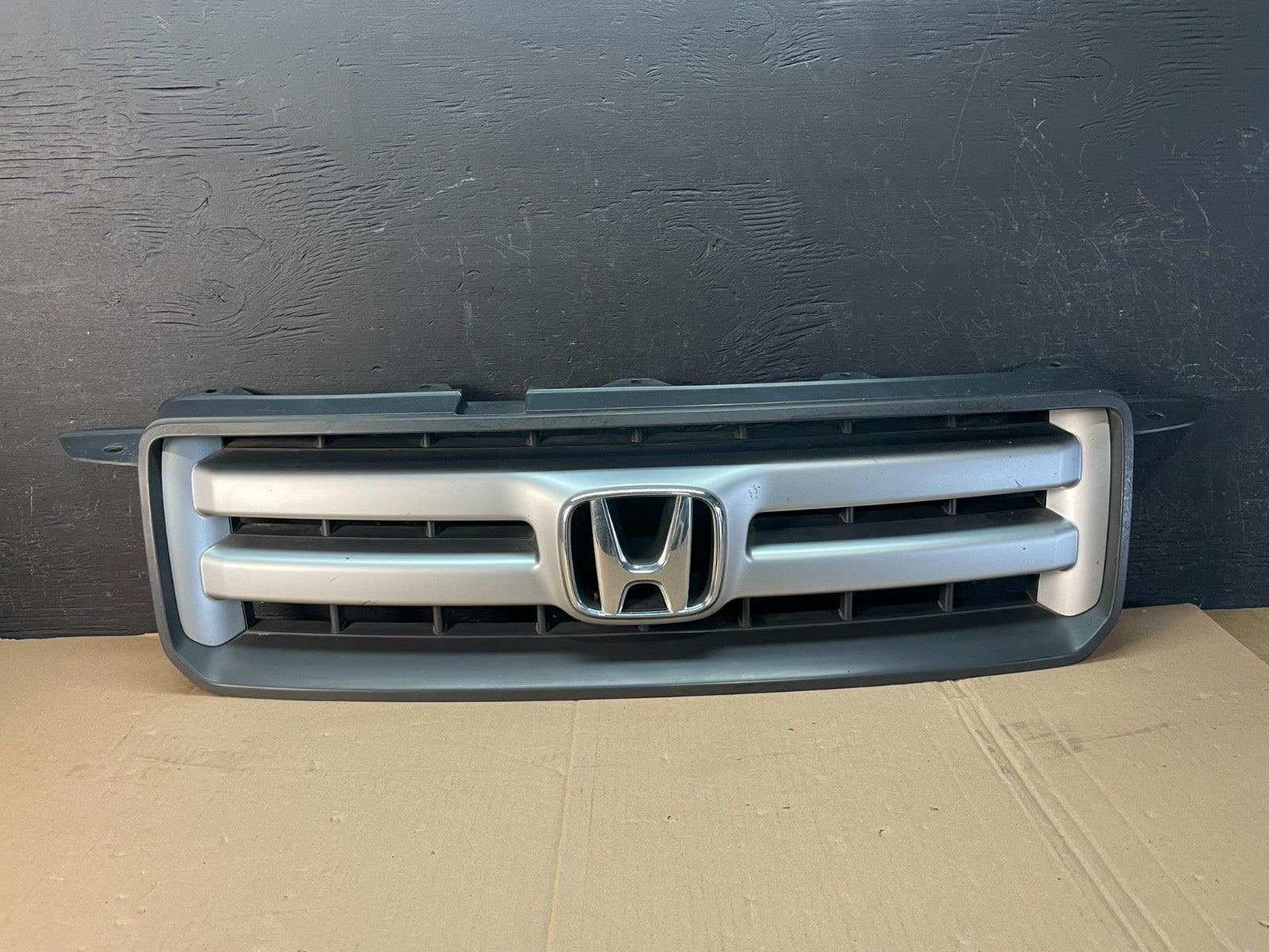 2006 to 2008 Honda Pilot Front Upper Grill Grille AD8397 DG0