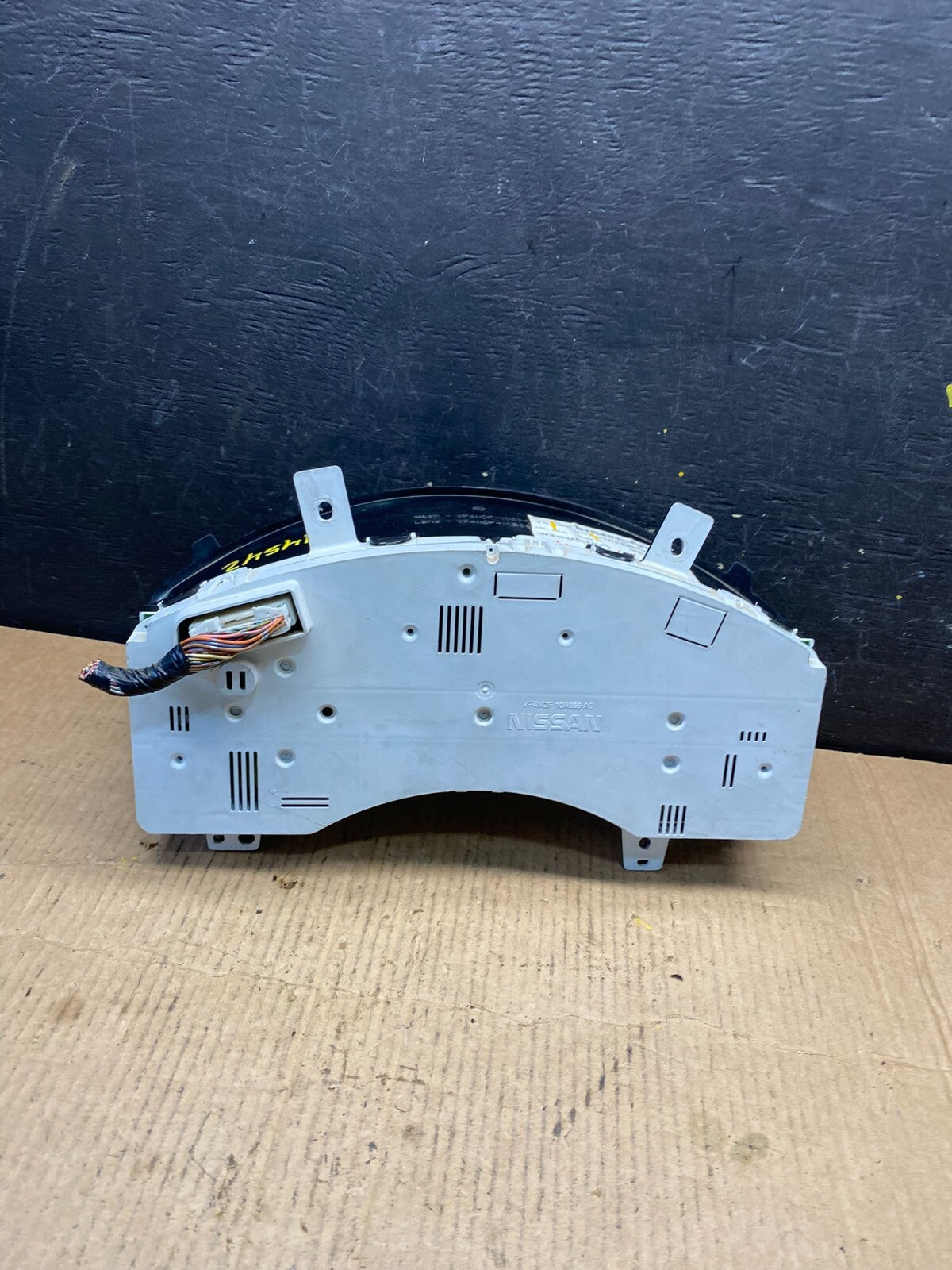 2005 to 2007 Nissan Titan Armada Speedometer Cluster Gauge Bezel M4542 PS4
