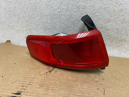 2010-2018 Lincoln Mkt Left Driver Lh Side Tail Light AH8041 LK0