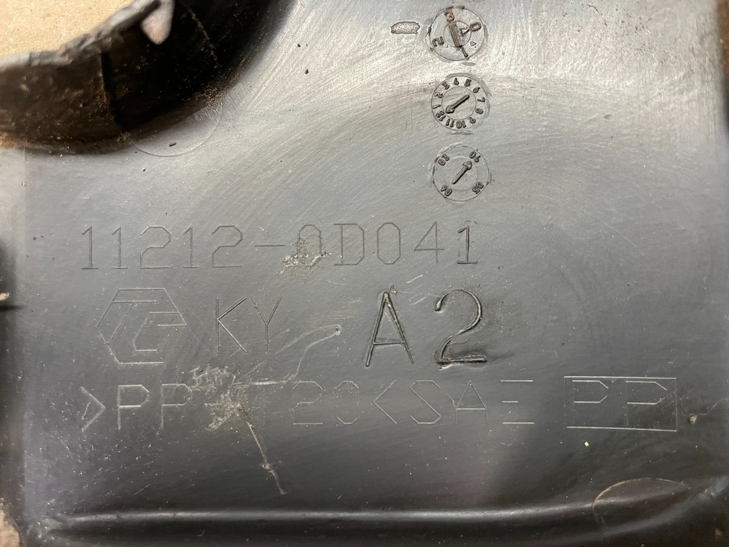 2005 to 2008 Toyota Corolla Matrix 1.8L Motor Engine Cover AD8700 DW6
