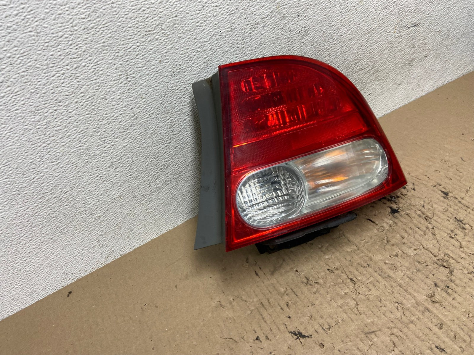2009 2010 2011 Honda Civic Right Passenger Side Tail Light AF7019 LK2