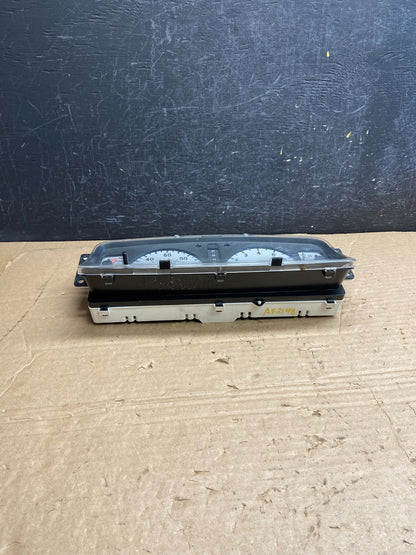 2002-2004 Mitsubishi Montero Sport Speedometer Cluster Gauge AF2148 DG3