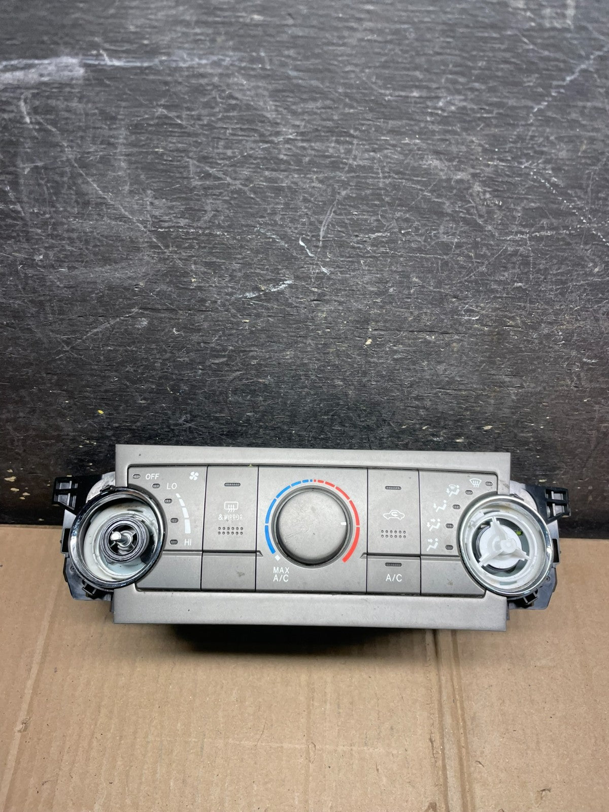 2008 to 2011 Toyota Highlander AC Heat Temp Climate Control OEM X4511 DG0