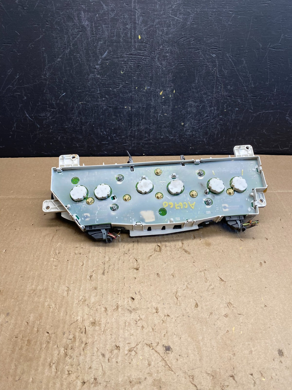 2006 Ford E350 Gauge Speedometer Cluster ac6760 DG5