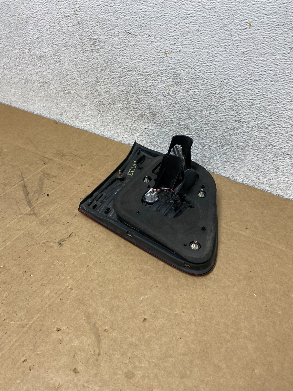 1999 2000 Honda Civic Sedan Right Passenger Side Tail Light Inner AD6233 DW4