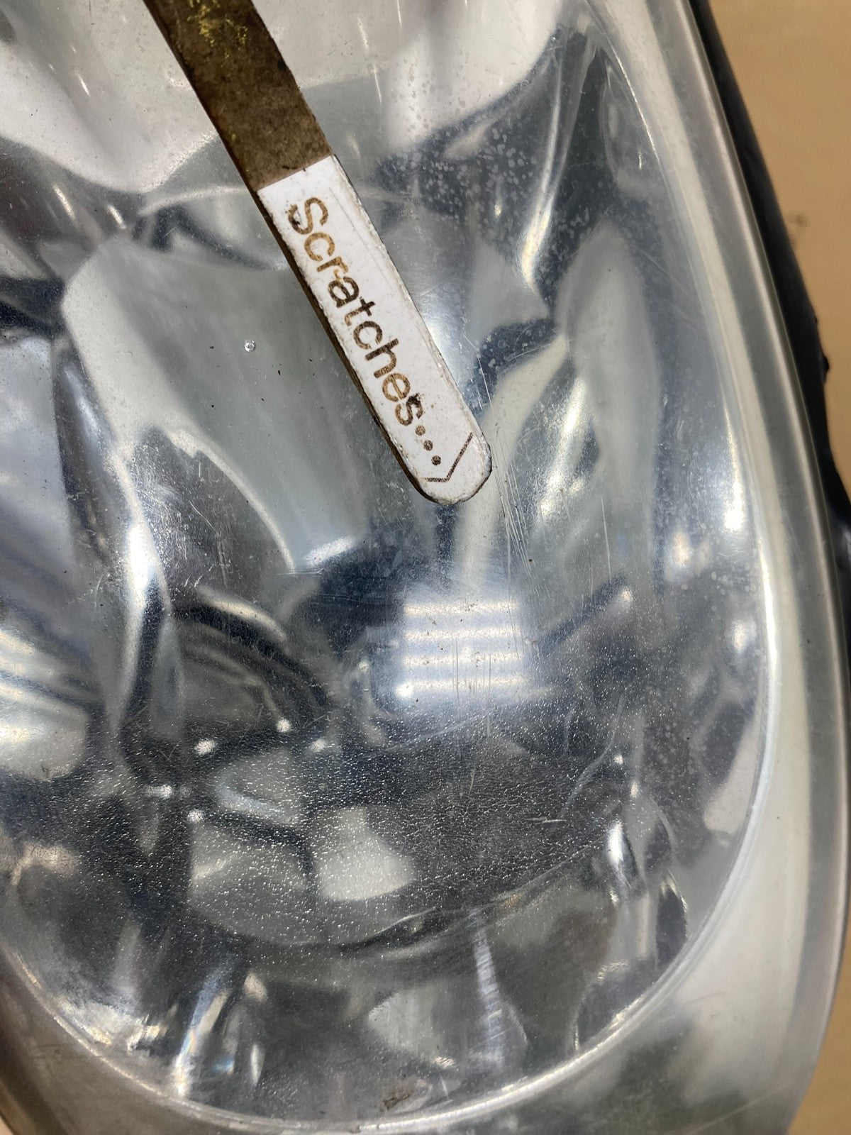 2000 to 2005 Buick Lesabre Headlight Left Driver Lh Side Halogen AH0569 DW3