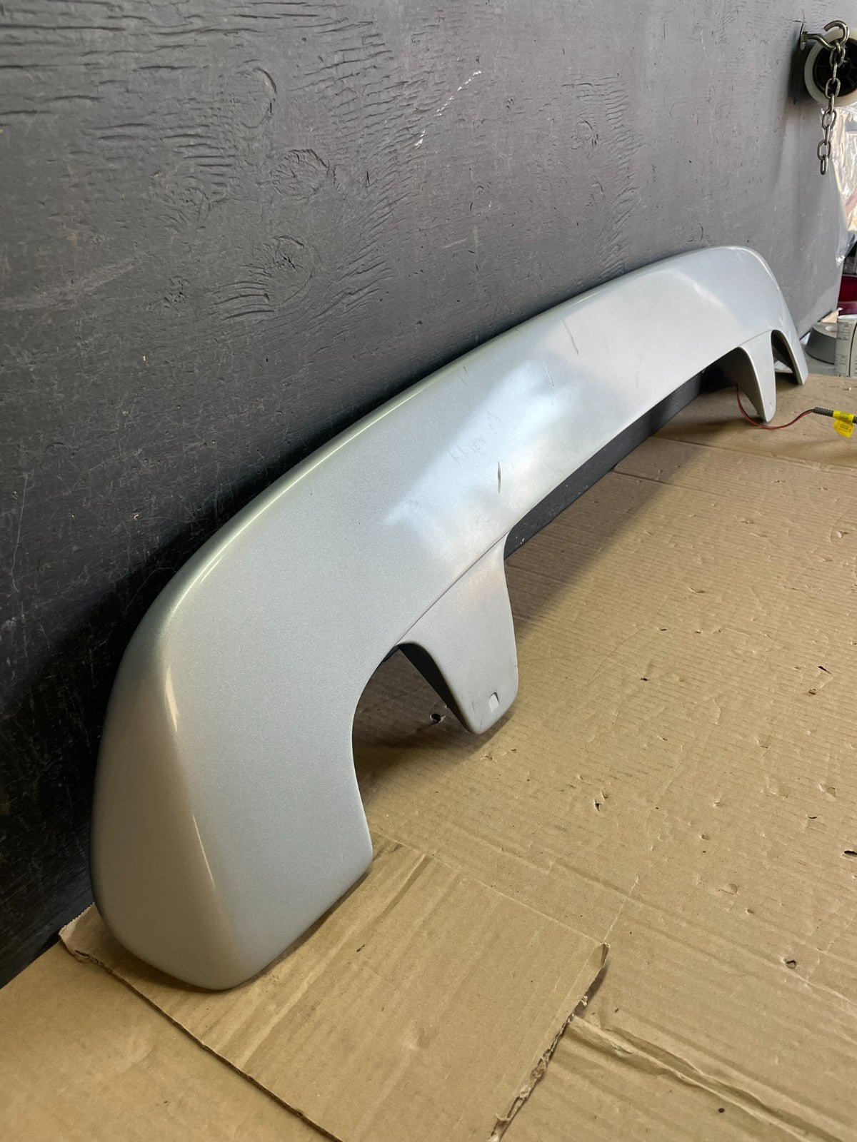 2001 to 2007 Toyota Sequoia 3RD Brake Light Spoiler Wing AG9838 DG2