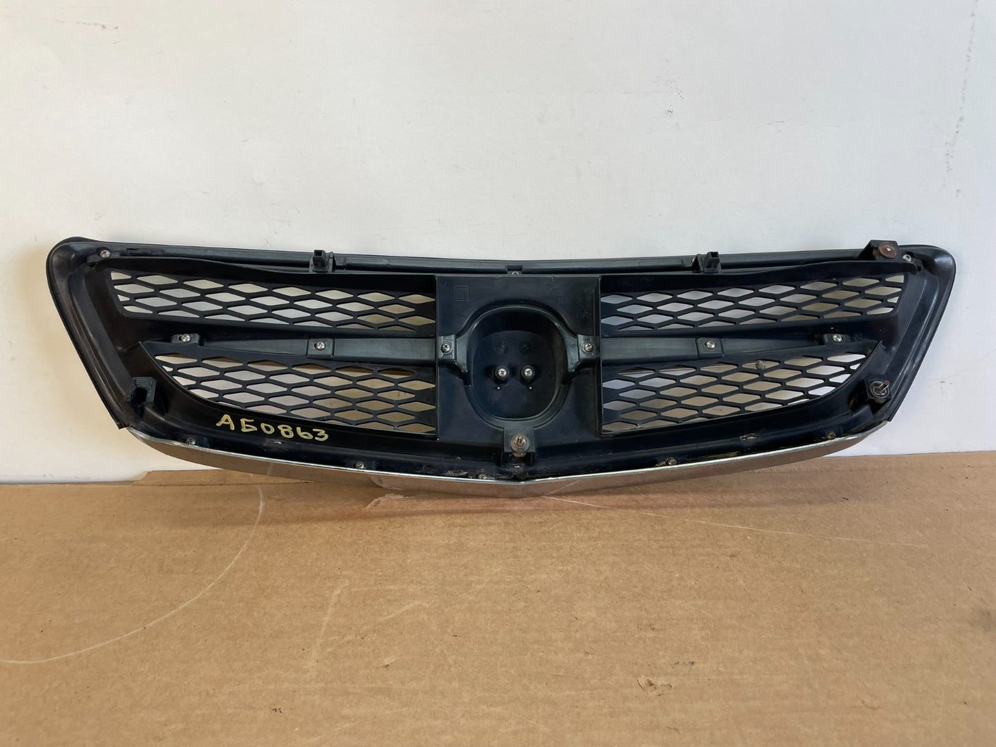 1999 to 2001 Acura TL Front Upper Grill Grille AG0863 DG3
