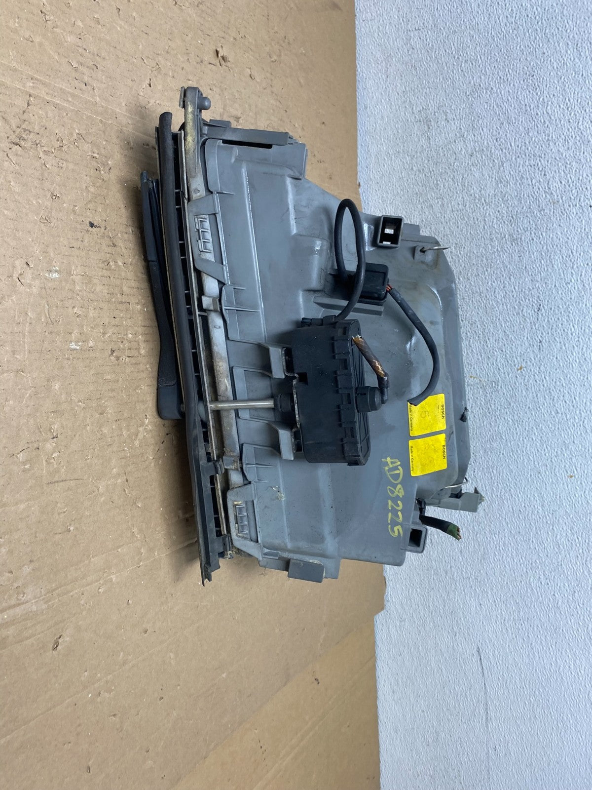 1992 1993 Mercedes W140 S500 Right Passenger RH Halogen Headlight AD8225 DG6