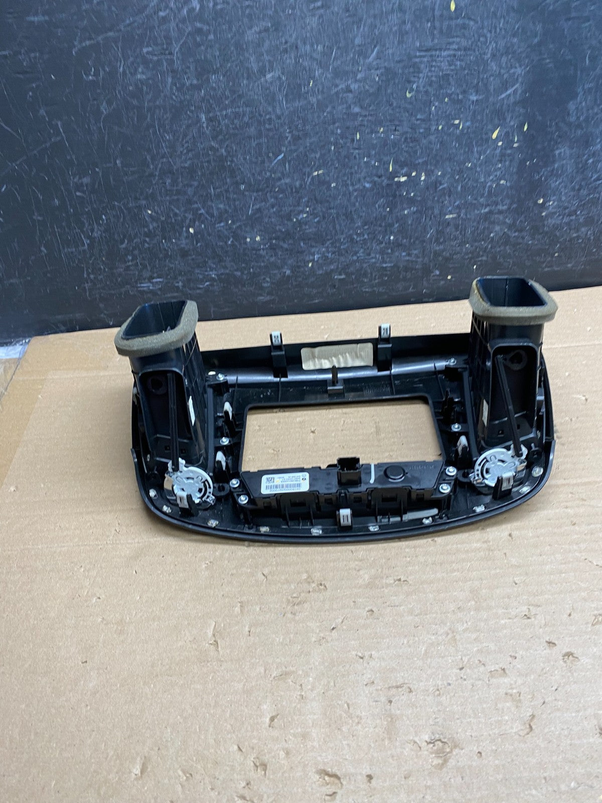 2015 to 2016 Chrysler 200 Radio Dash Bezel Trim Vent Hazard Panel AG6250 DG4