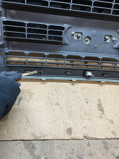 2008 to 2014 Ford Econoline E150 E250 Front Upper Chrome Grill Grille x3231 DG13