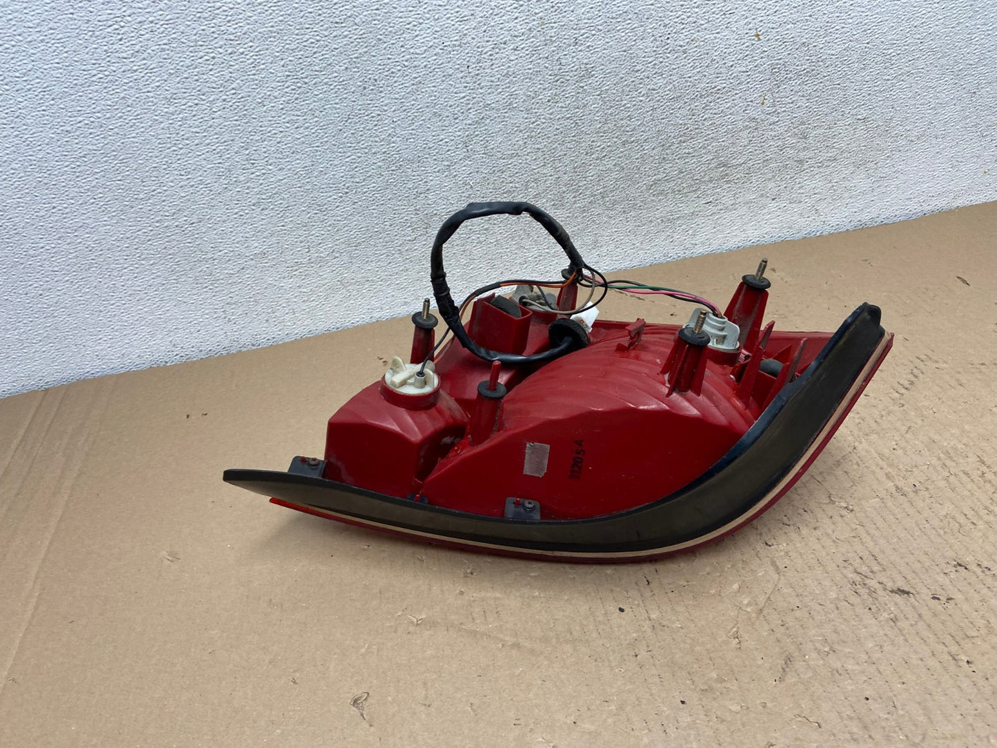 2001 2002 2003 Hyundai Elantra Right Passenger Rh Tail Light AF3234 LK5