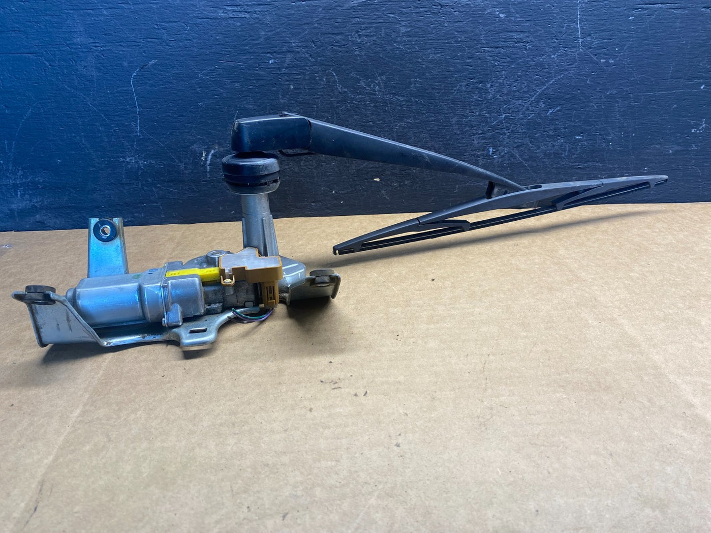 2007 to 2012 Acura RDX Rear Wiper Motor AD74651