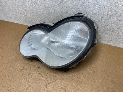 2001-2004 Mercedes-Benz C Class Halogen Left Driver Headlight Oem S7743 DW1