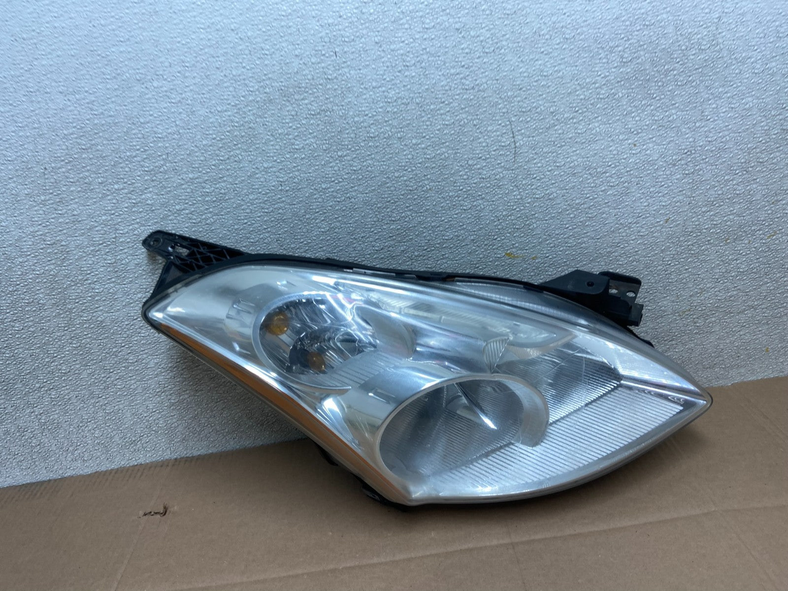 Sedan 2010 2011 2012 Nissan Altima Headlight Right Passenger Rh Y0907 DW0