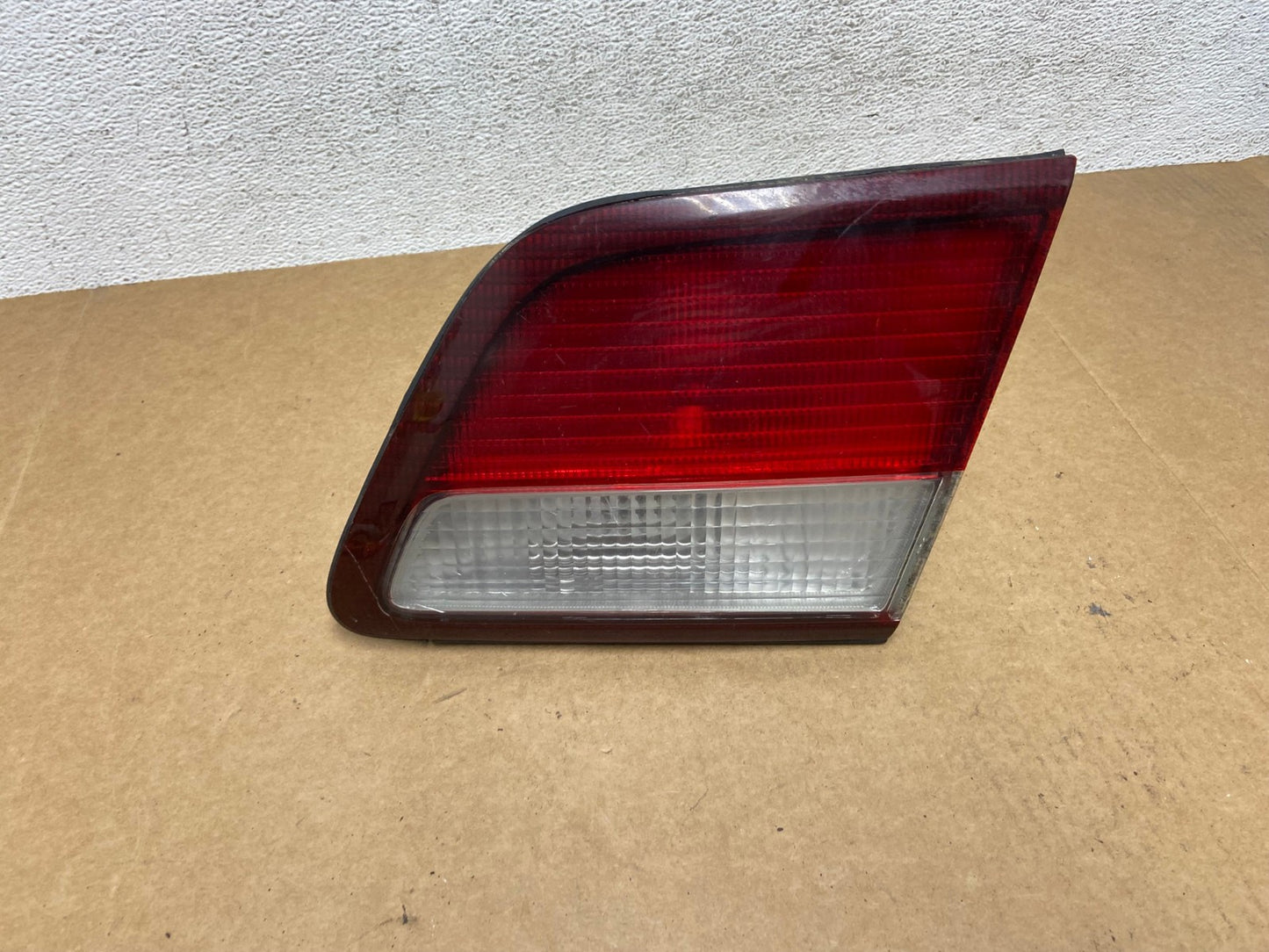 1997 1998 1999 Nissan Maxima Right Passenger RH Inner Tail Light AE2934 LK0